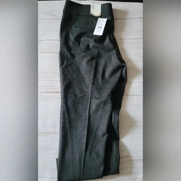 Laura Petite Straight  Leg Pull-On Pants with Contrast Trim - Picture 7 of 10